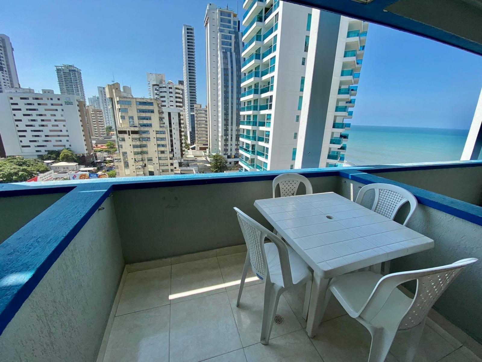 Apartamentos En Edificio Portofino Icdi Cartagena Rom bilde