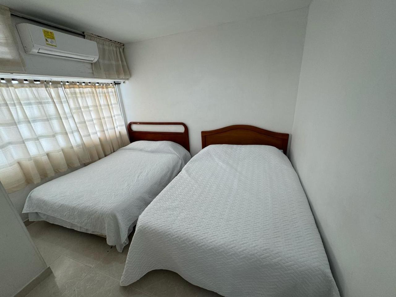 Apartamentos En Edificio Portofino Icdi Cartagena Eksteriør bilde