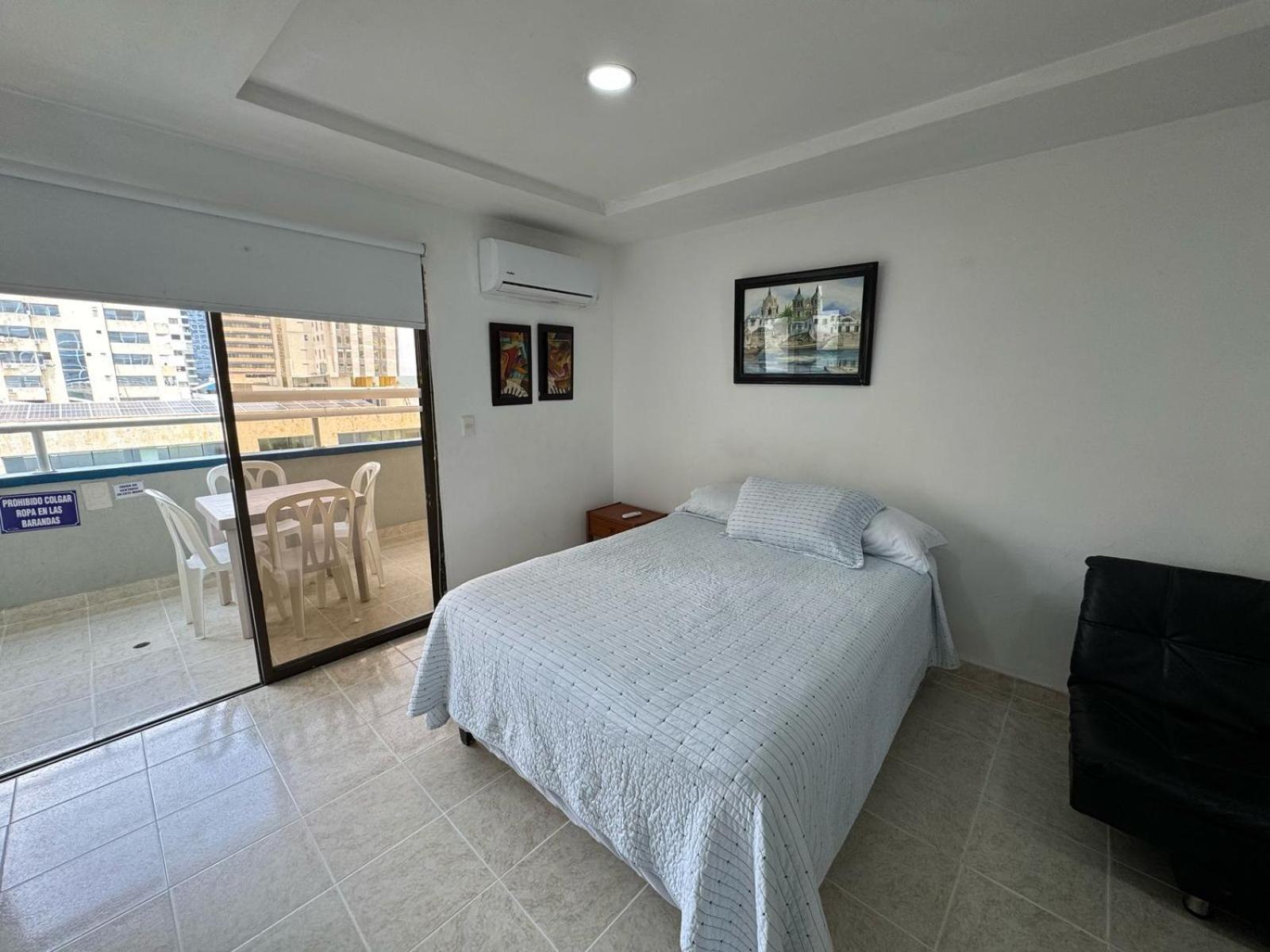 Apartamentos En Edificio Portofino Icdi Cartagena Eksteriør bilde